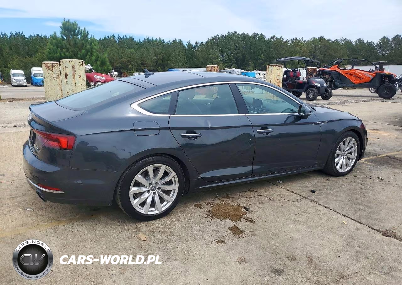 2018 Audi A5 Premium VIN:WAUANCF57JA018563 - 3