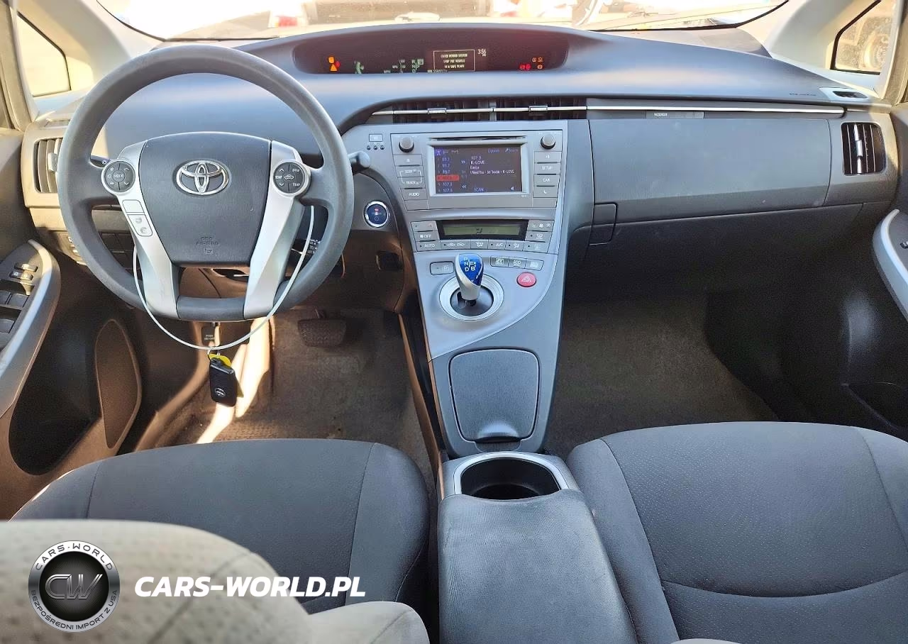 2012 Toyota Prius Two VIN:JTDKN3DU7C5455427 - 8