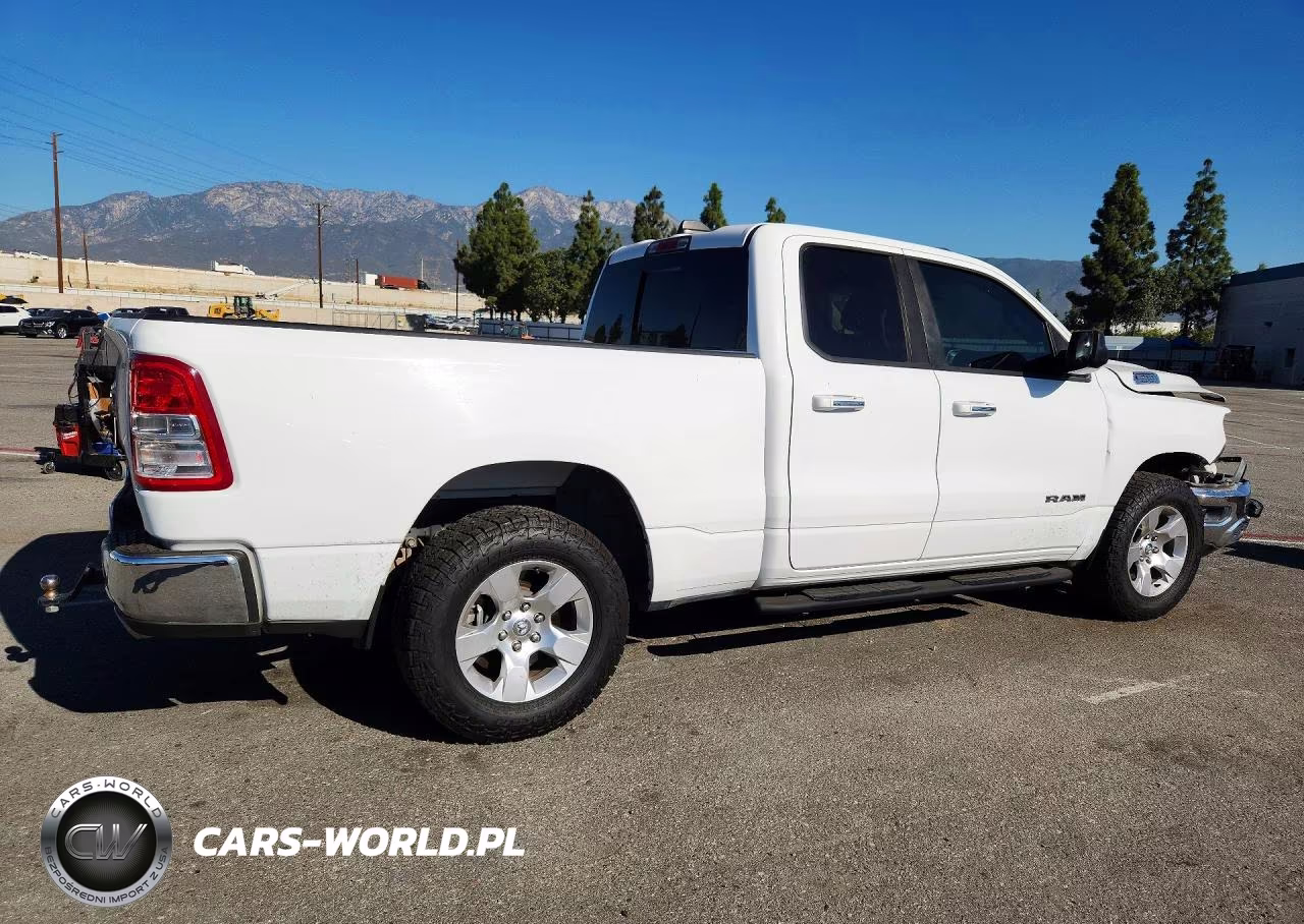2019 Ram 1500 Big Horn-Lone Star VIN:1C6RREBT2KN912806 - 3