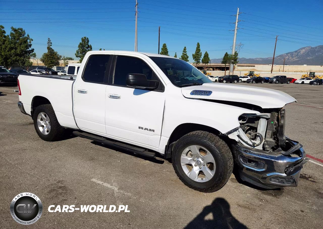 2019 Ram 1500 Big Horn-Lone Star VIN:1C6RREBT2KN912806 - 4