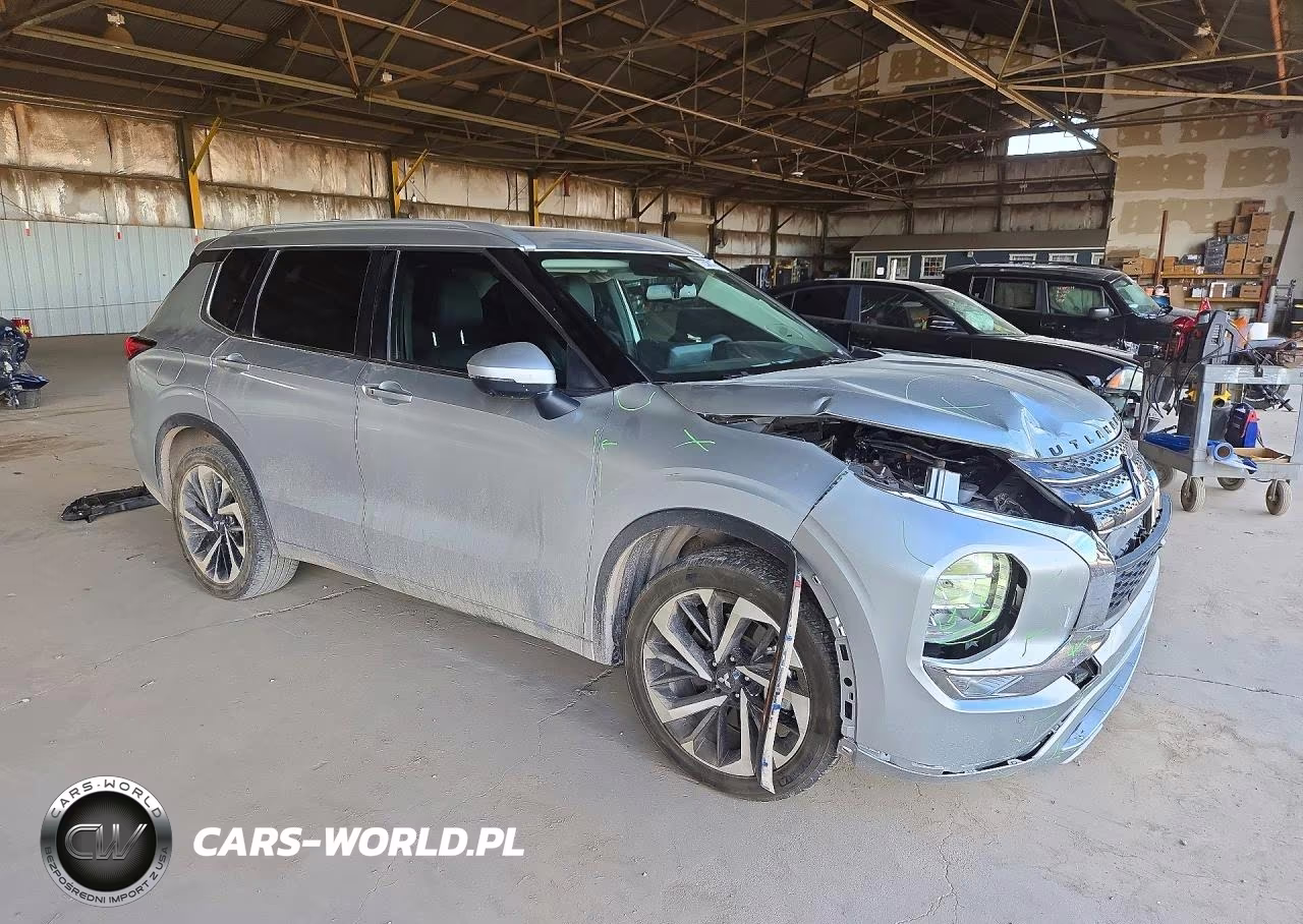 2024 Mitsubishi Outlander Sel VIN:JA4J3WA8XRZ084009 - 4