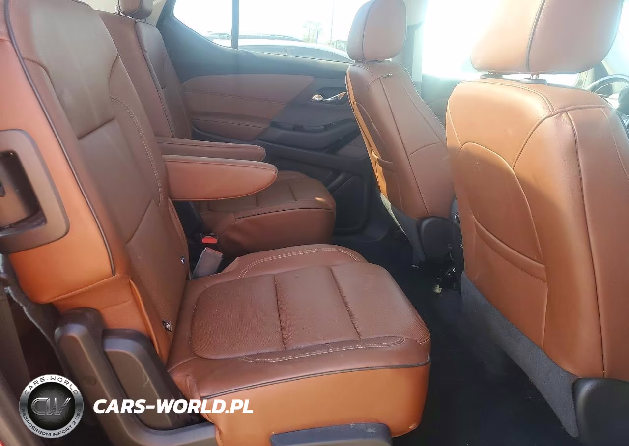 2018 Chevrolet Traverse High Country VIN:1GNEVKKW1JJ223283 - 11