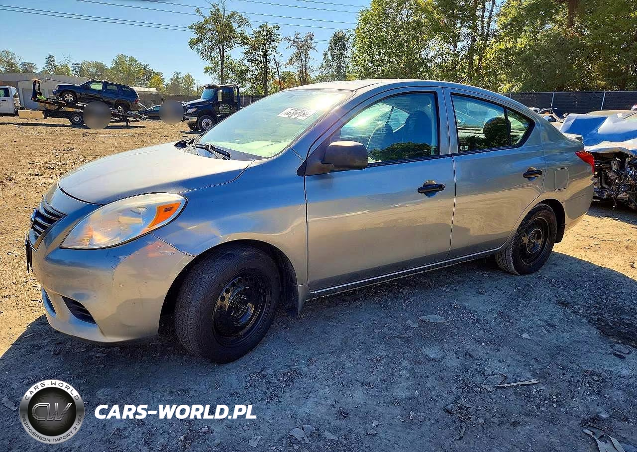 2014 Nissan Versa 1.6 S