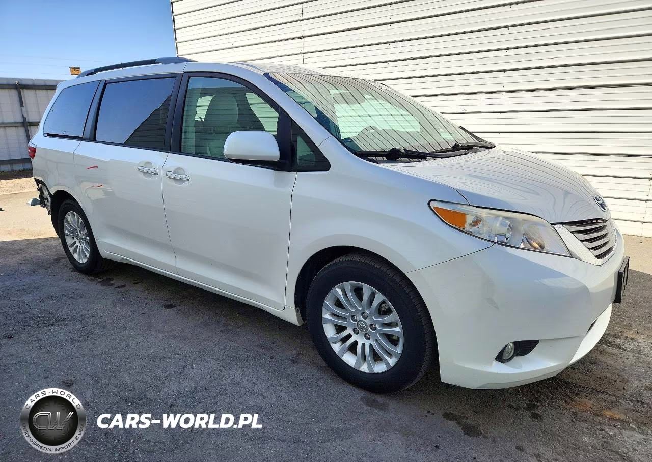 2015 Toyota Sienna Xle 8-Passenger VIN:5TDYK3DCXFS627684 - 4