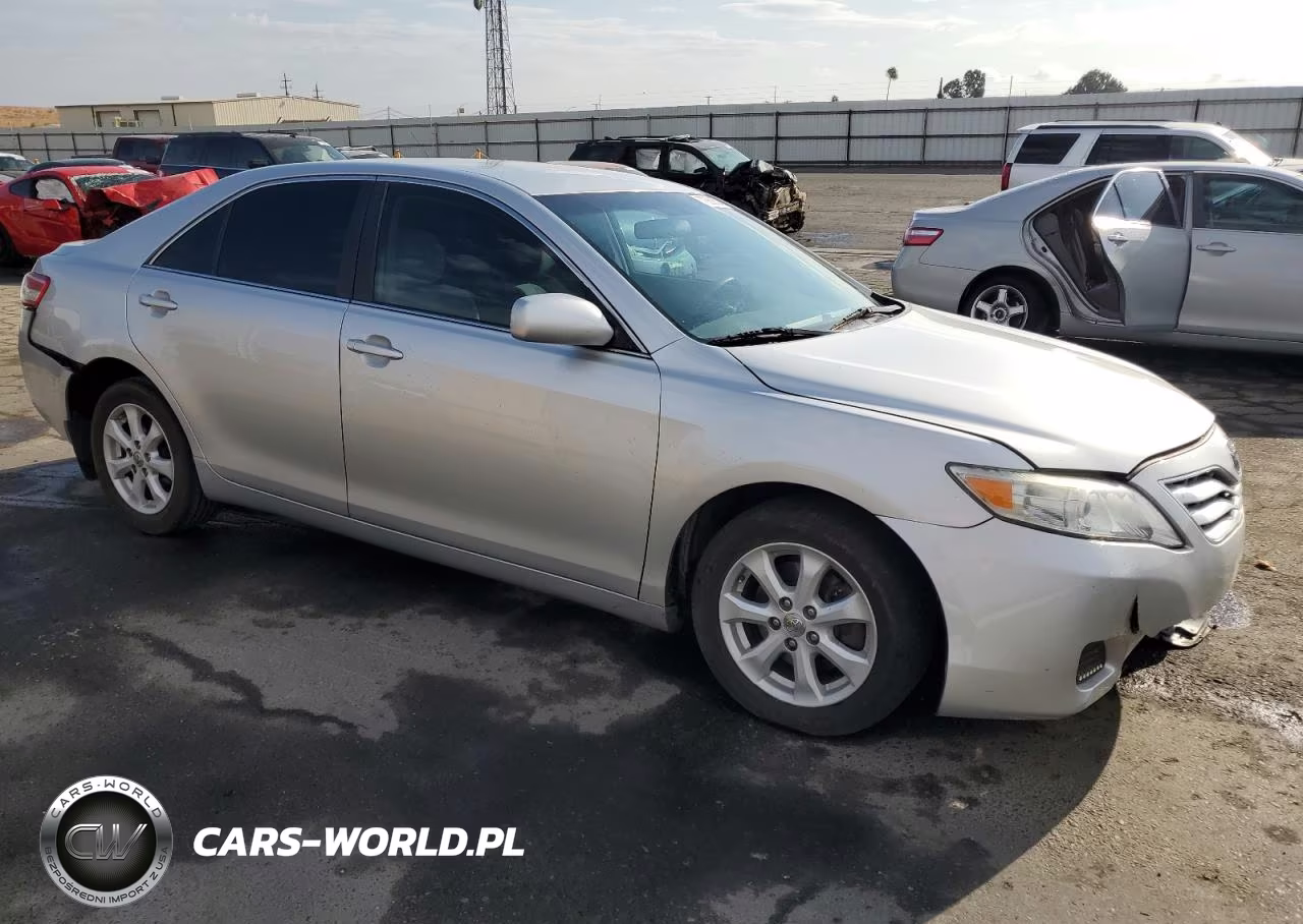 2011 Toyota Camry Base VIN:4T1BF3EK2BU619208 - 4