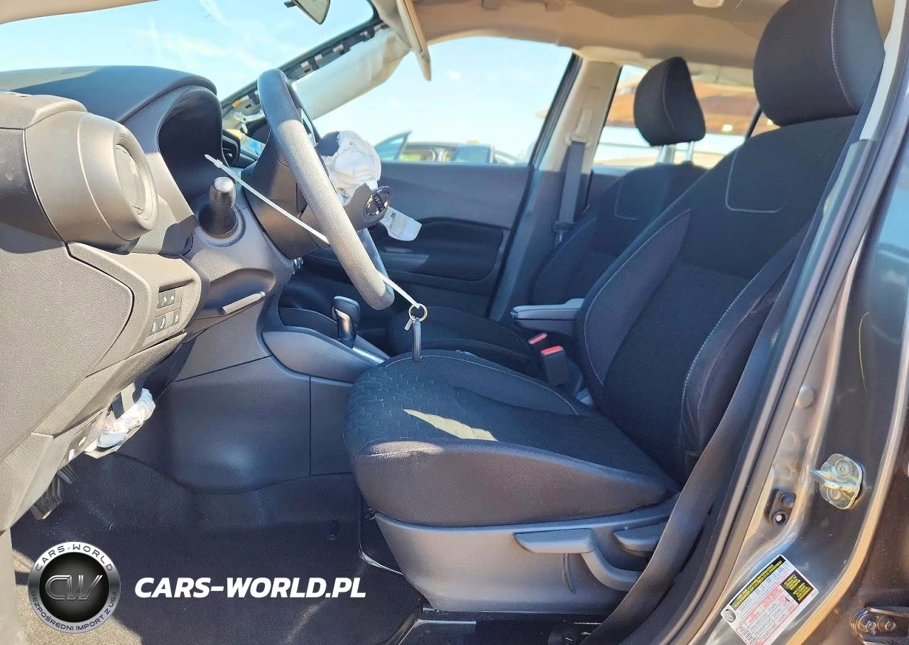 2021 Nissan Kicks S VIN:3N1CP5BV9ML494952 - 7