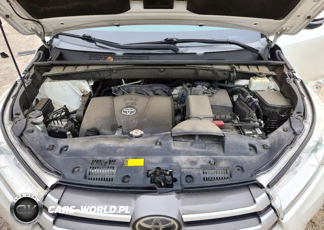 2018 Toyota Highlander Xle VIN:5TDJZRFH7JS535501 - 12