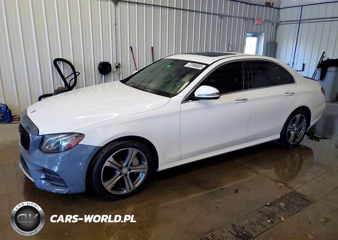 2017 Mercedes-Benz E 300 4Matic – zdjęcie 1 z 12