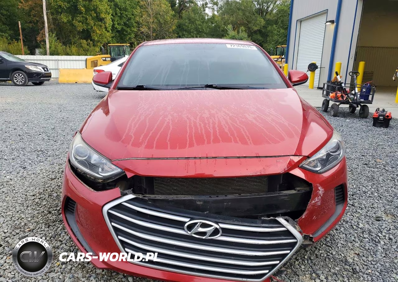 2018 Hyundai Elantra Sel VIN:5NPD84LF6JH254950 - 5