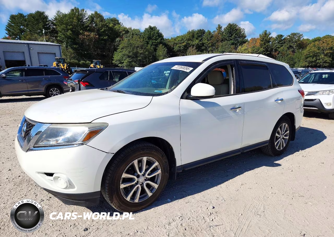 2014 Nissan Pathfinder S