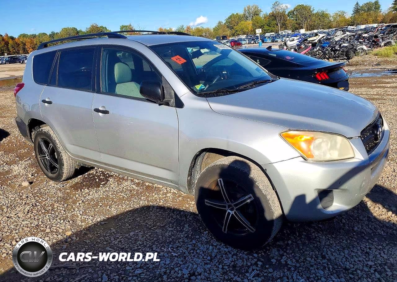 2010 Toyota Rav4 Base VIN:JTMBF4DV1AD021907 - 4