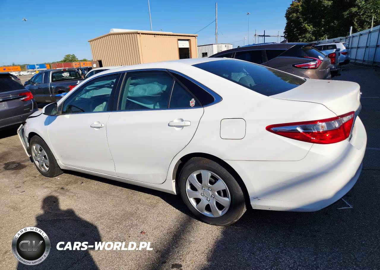 2016 Toyota Camry Le VIN:4T1BF1FK0GU169651 - 2