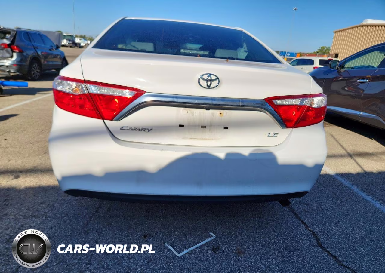 2016 Toyota Camry Le VIN:4T1BF1FK0GU169651 - 6