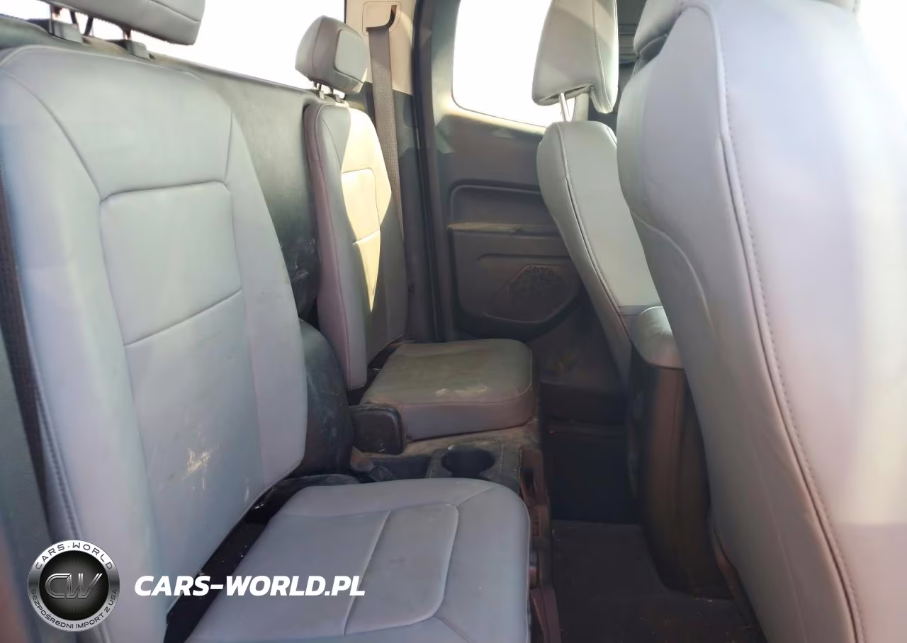 2022 Chevrolet Colorado VIN:1GCHSBENXN1240784 - 10