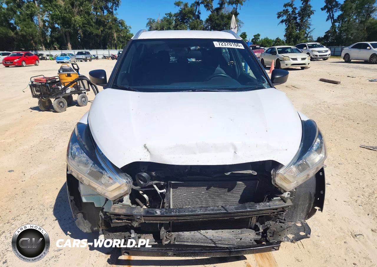 2019 Nissan Kicks S VIN:3N1CP5CU4KL518965 - 5