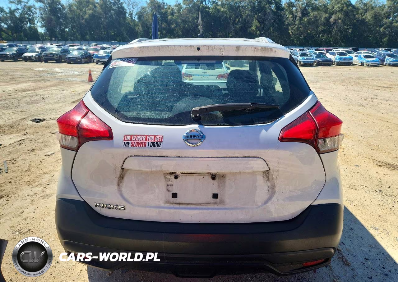 2019 Nissan Kicks S VIN:3N1CP5CU4KL518965 - 6