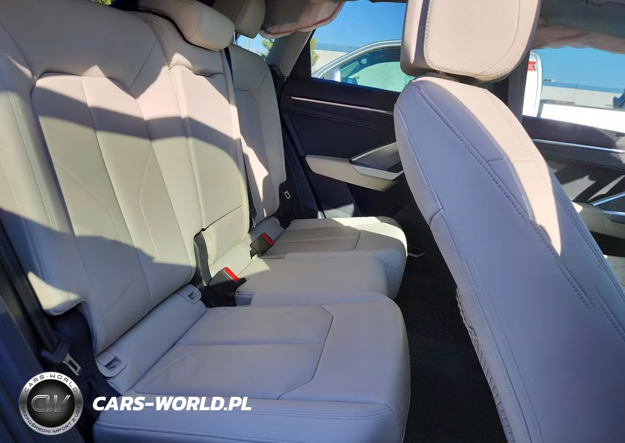 2019 Audi Q3 Prestige S-Line VIN:WA1FECF35K1081969 - 11