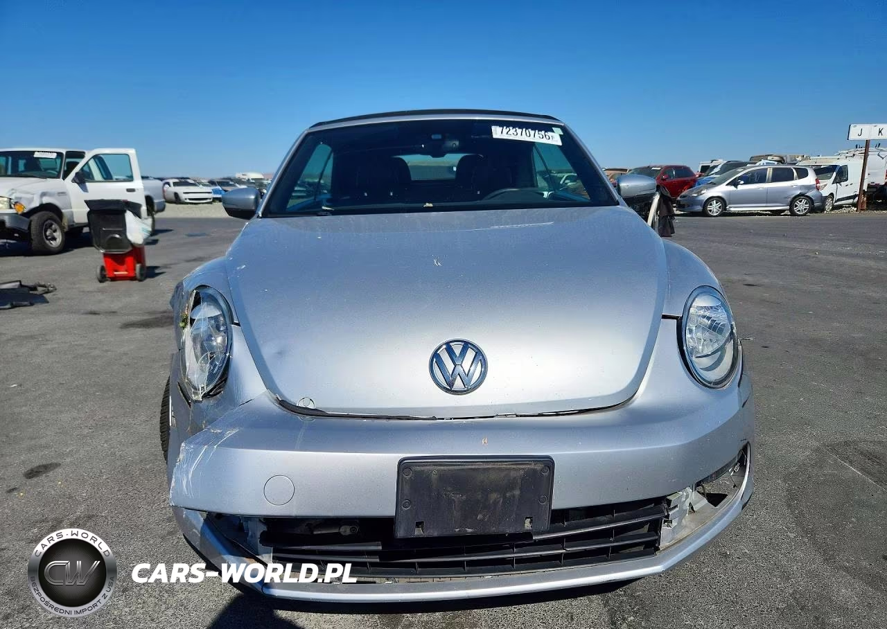 2016 Volkswagen Beetle S-Se VIN:3VW517ATXGM805318 - 5