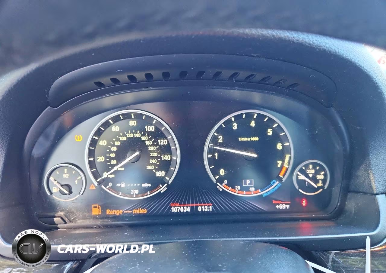 2013 BMW 550 I VIN:WBAFR9C58DDX80501 - 9
