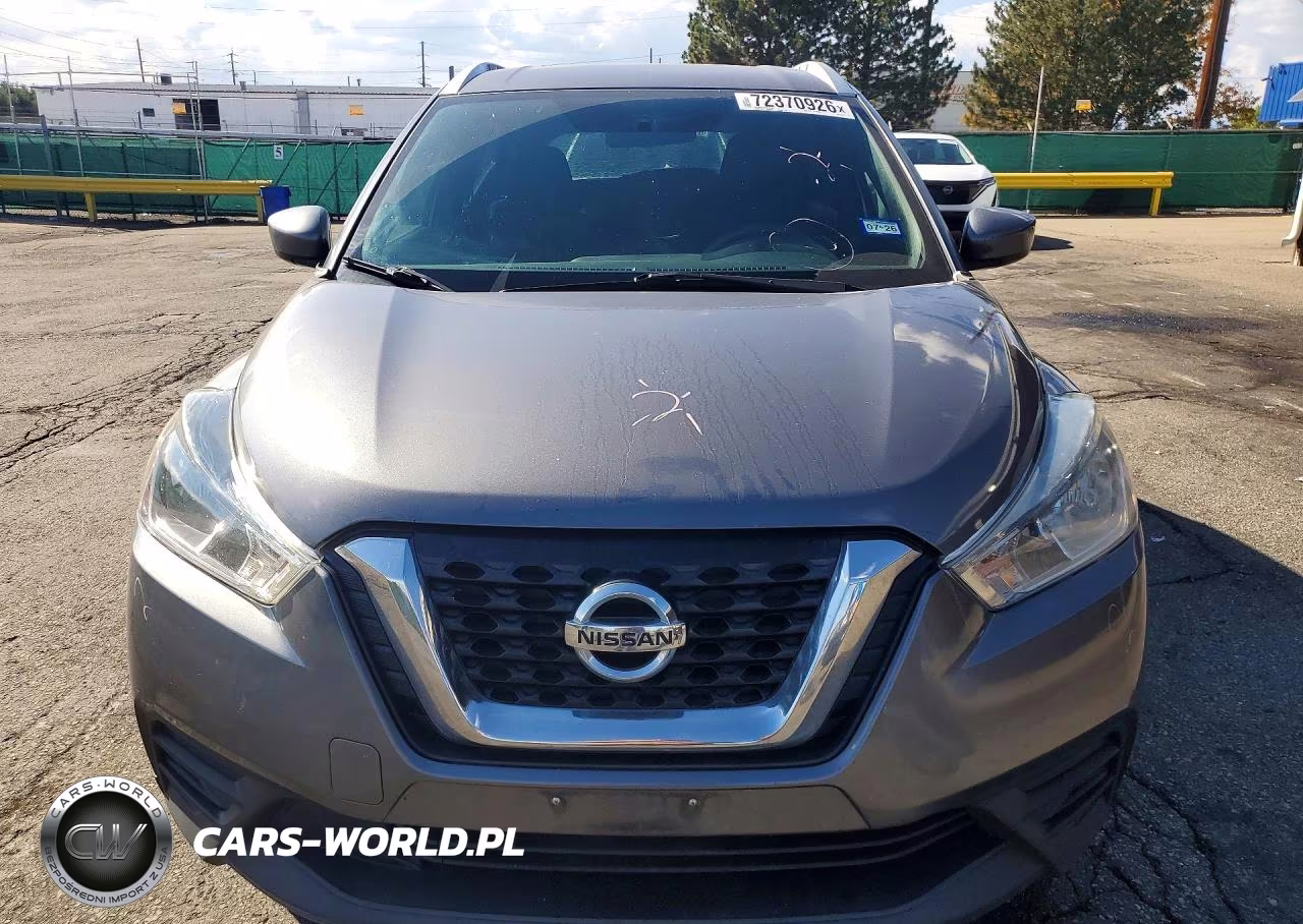 2018 Nissan Kicks Sv VIN:3N1CP5CU2JL506747 - 5