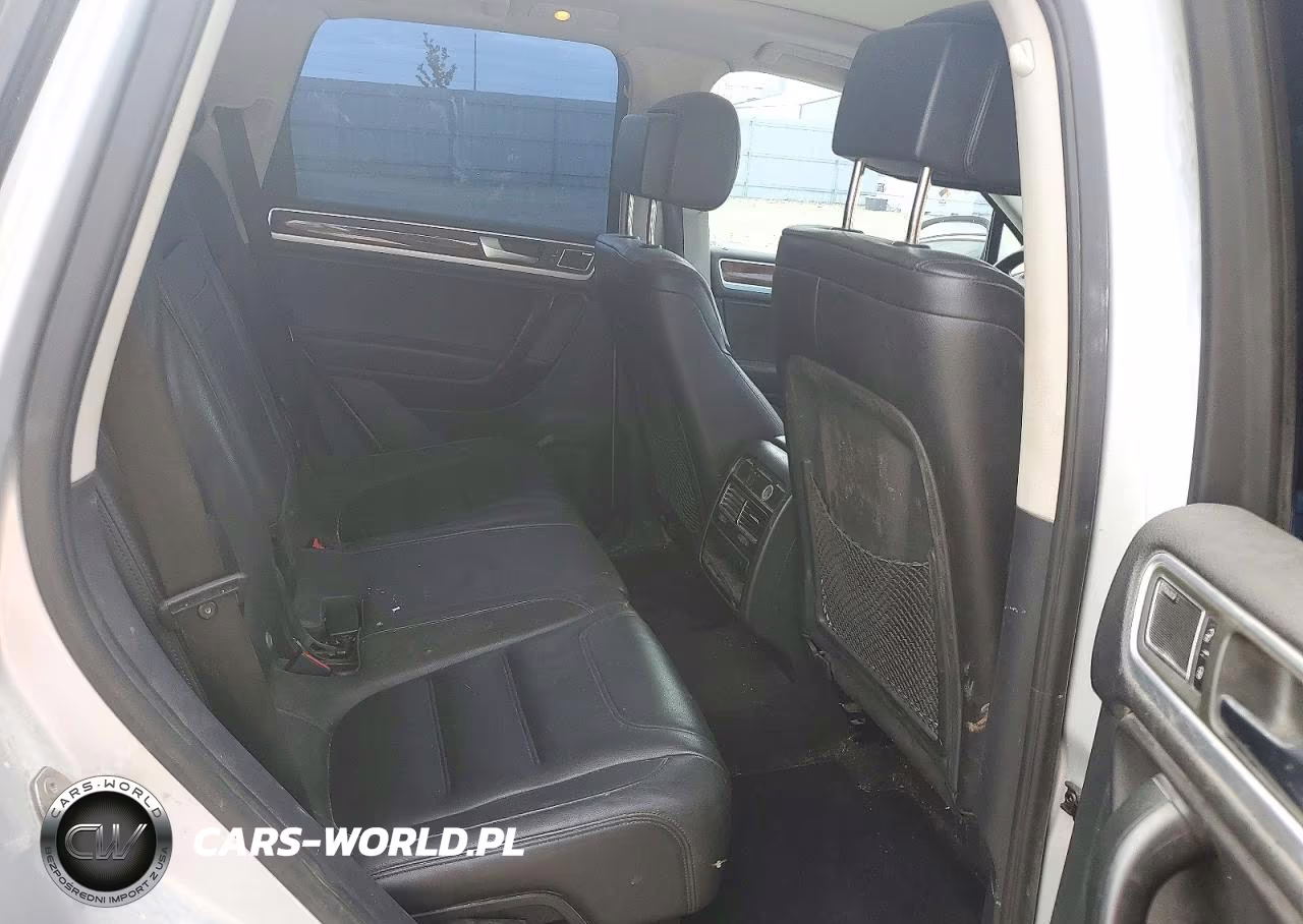 2012 Volkswagen Touareg V6 Tdi VIN:WVGEK9BP1CD008566 - 11