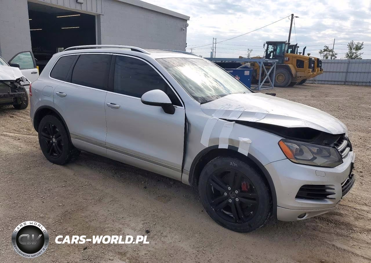 2012 Volkswagen Touareg V6 Tdi VIN:WVGEK9BP1CD008566 - 4