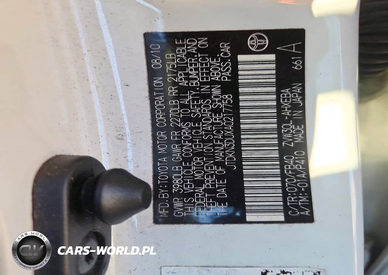2010 Toyota Prius 4D Hatchback VIN:JTDKN3DUXA0217758 - 12