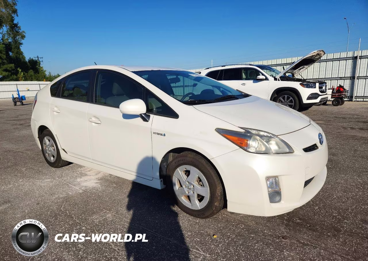 2010 Toyota Prius 4D Hatchback VIN:JTDKN3DUXA0217758 - 4