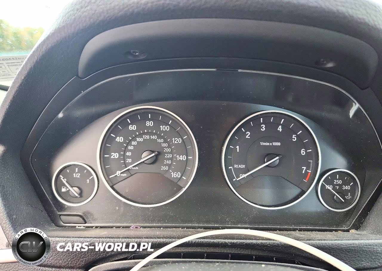 2018 BMW 320 Xi VIN:WBA8E5G53JNU46065 - 9