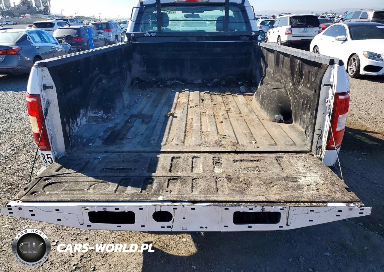 2018 Ford F150 VIN:1FTMF1EB0JKD81936 - 10