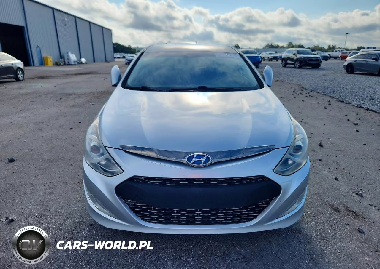 2013 Hyundai Sonata Hybrid VIN:KMHEC4A4XDA092977 - 5