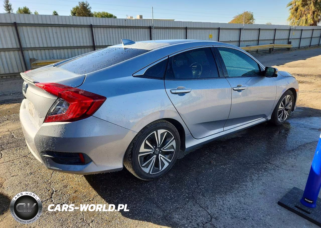 2017 Honda Civic Ex VIN:2HGFC1F36HH640912 - 3