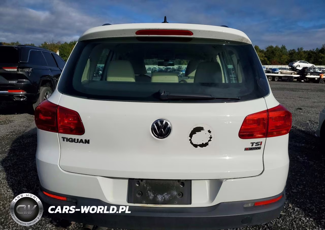 2017 Volkswagen Tiguan S VIN:WVGBV7AX1HK040470 - 6
