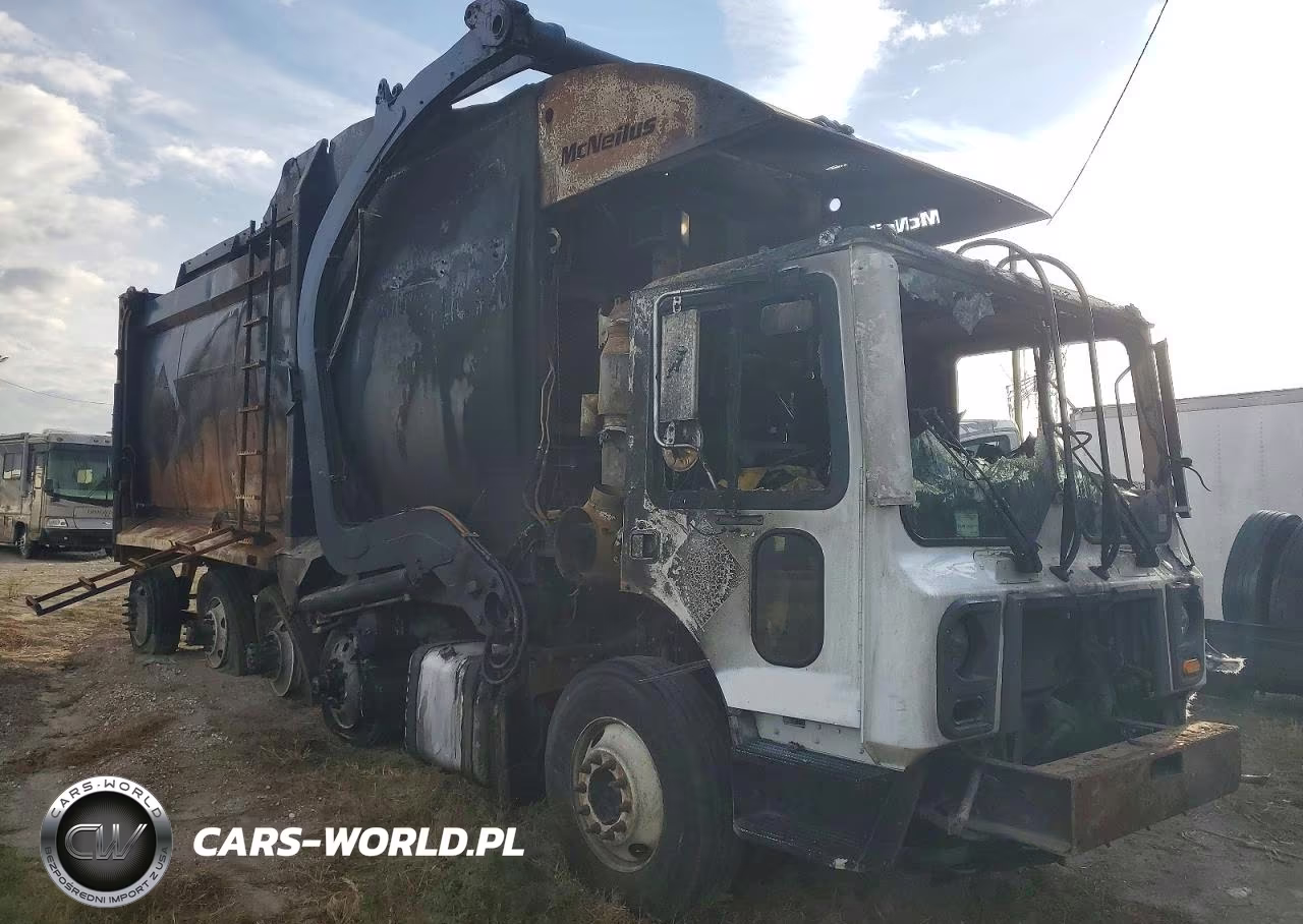 2014 Mack Mru Refuse Truck