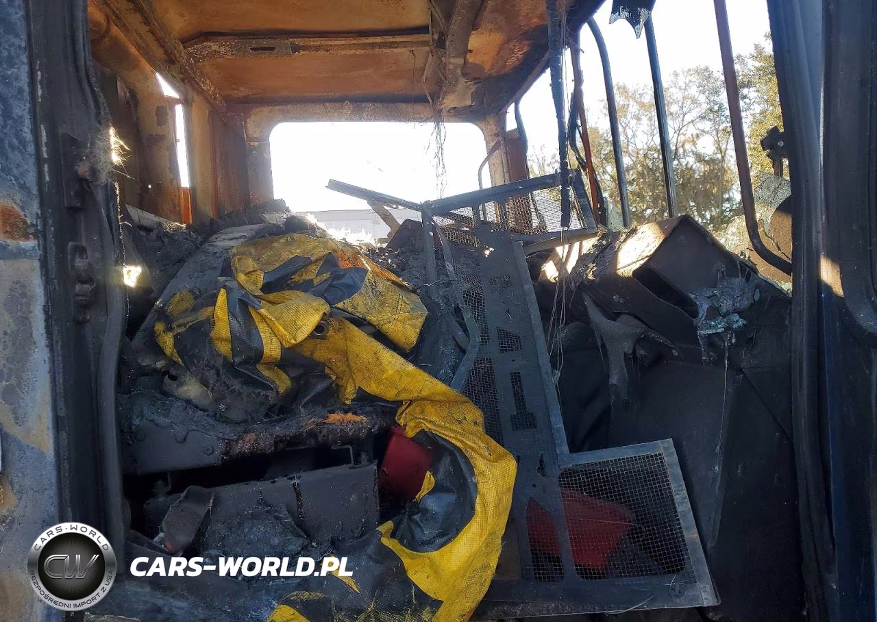 2014 Mack Mru Refuse Truck VIN:1M2AV04C1EM010932 - 6