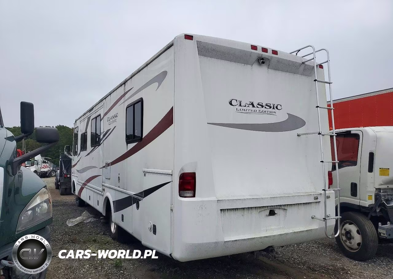 2008 Classic Limited Edition Rv VIN:5B4MP67G283432088 - 3