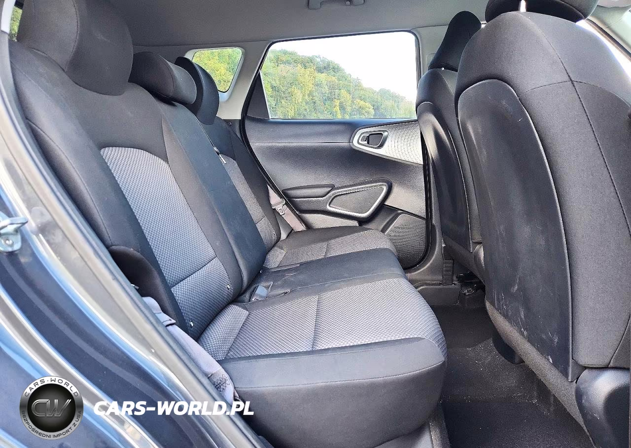 2022 Kia Soul Lx VIN:KNDJ23AU1N7809779 - 11