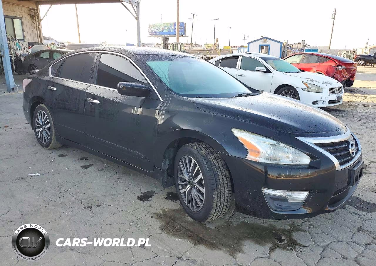 2014 Nissan Altima 2.5 VIN:1N4AL3AP2EN243110 - 4