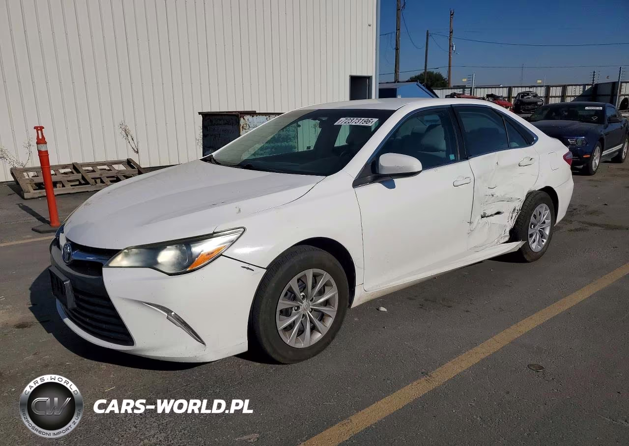 2017 Toyota Camry Le