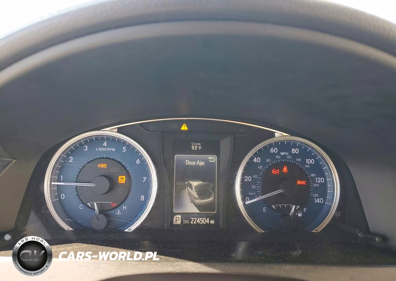 2017 Toyota Camry Le VIN:4T1BF1FKXHU319878 - 9