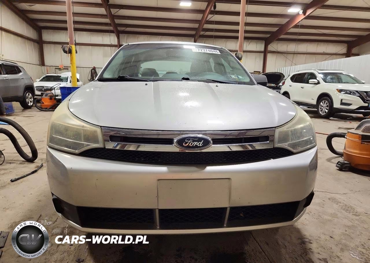 2010 Ford Focus Se VIN:1FAHP3FN2AW144589 - 5