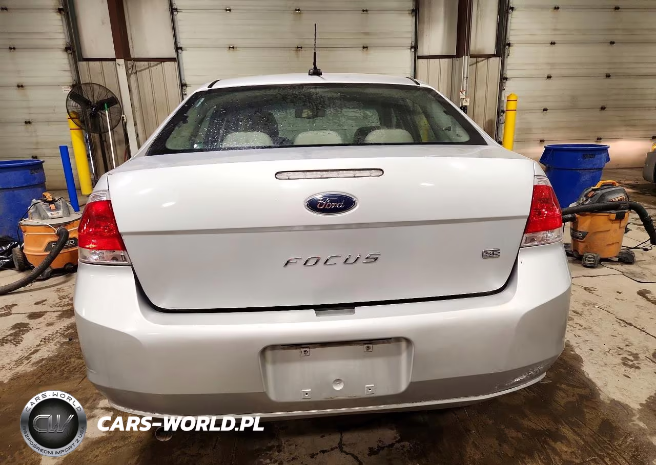 2010 Ford Focus Se VIN:1FAHP3FN2AW144589 - 6