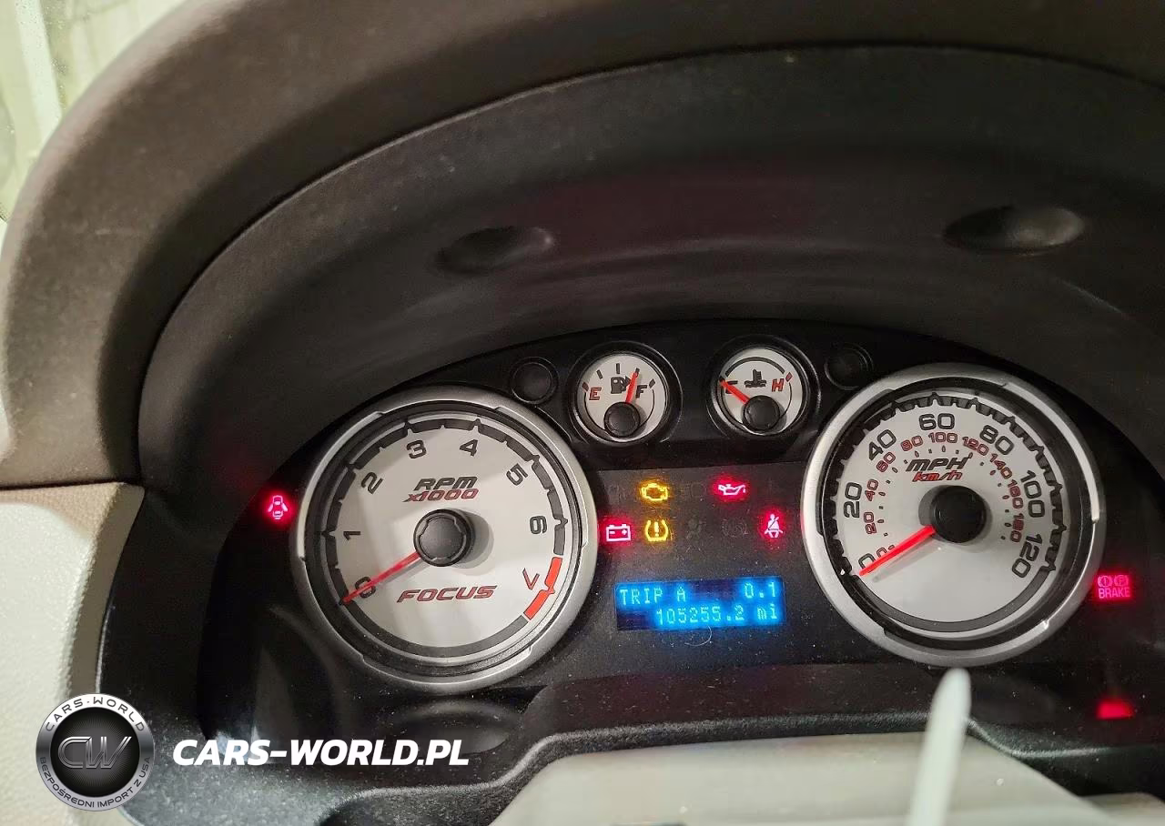 2010 Ford Focus Se VIN:1FAHP3FN2AW144589 - 9