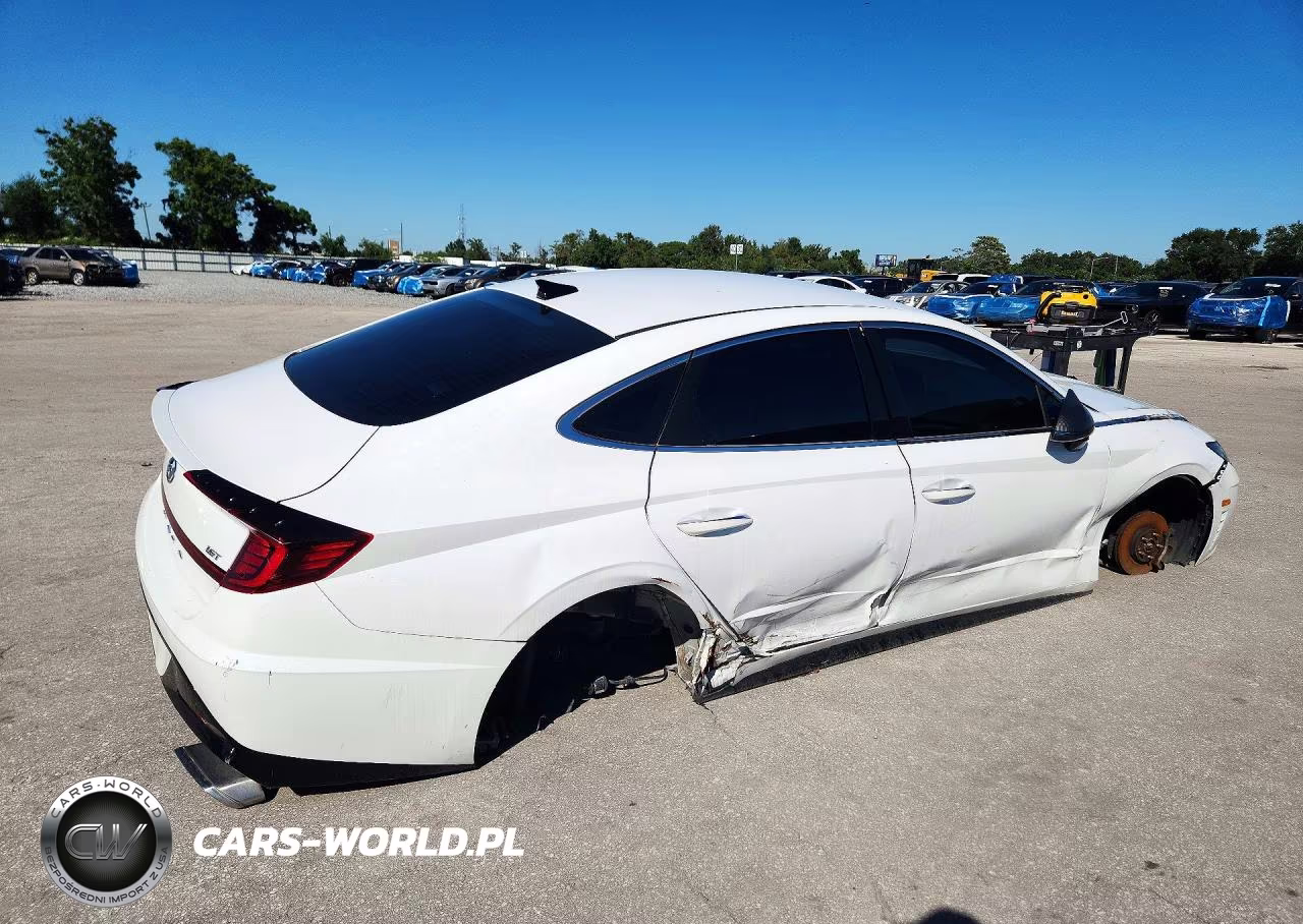 2020 Hyundai Sonata Sel Plus VIN:5NPEJ4J25LH050717 - 3