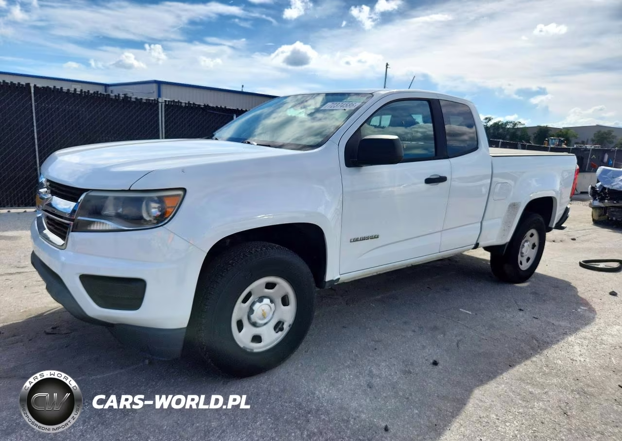 2017 Chevrolet Colorado VIN:1GCHSBEA5H1143512 - 1