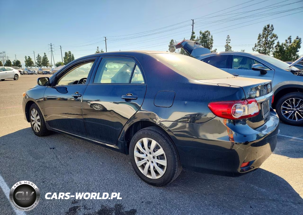 2012 Toyota Corolla Le VIN:JTDBU4EE7C9170624 - 2