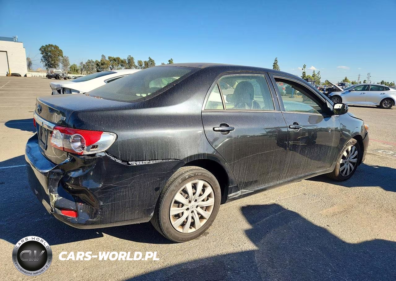 2012 Toyota Corolla Le VIN:JTDBU4EE7C9170624 - 3
