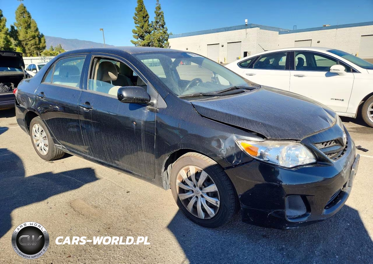 2012 Toyota Corolla Le VIN:JTDBU4EE7C9170624 - 4
