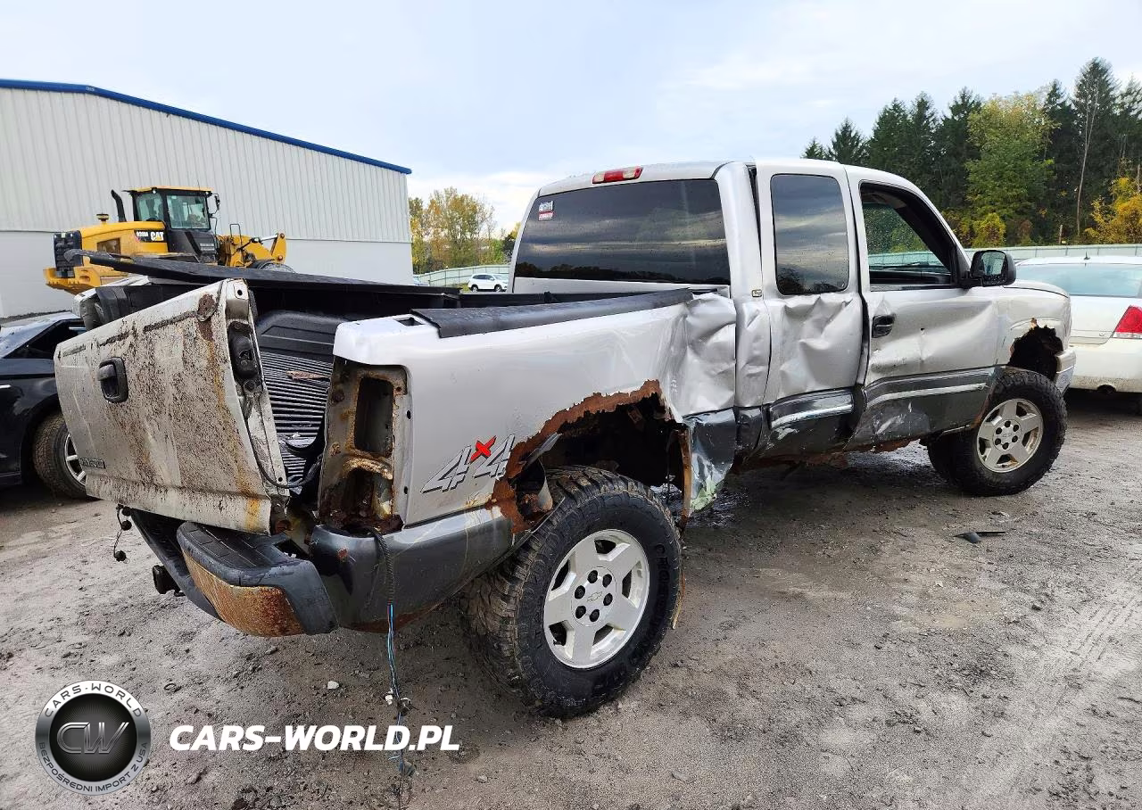 2006 Chevrolet Silverado K1500 VIN:2GCEK19B761334842 - 3