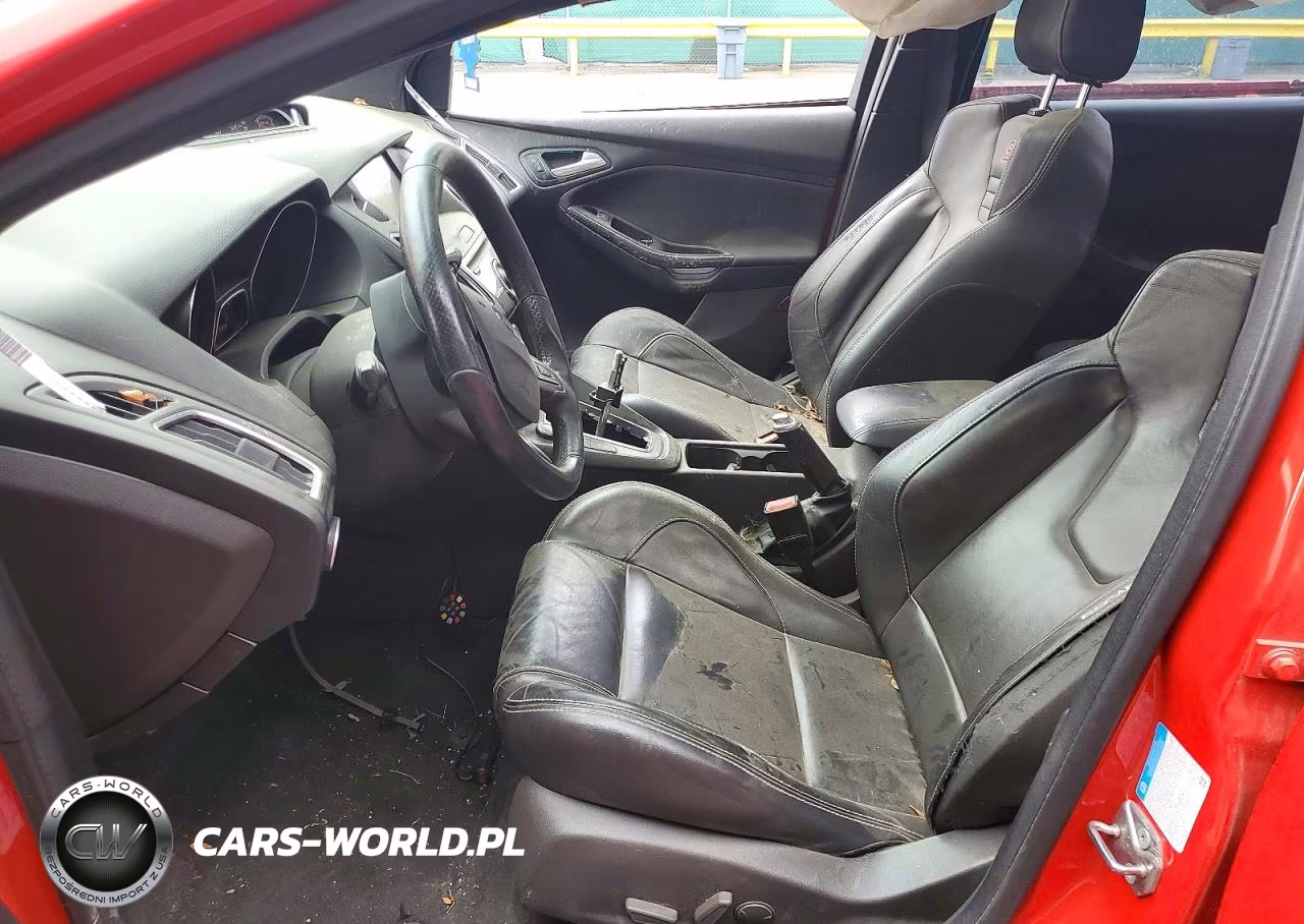2017 Ford Focus St VIN:1FADP3L94HL229855 - 7